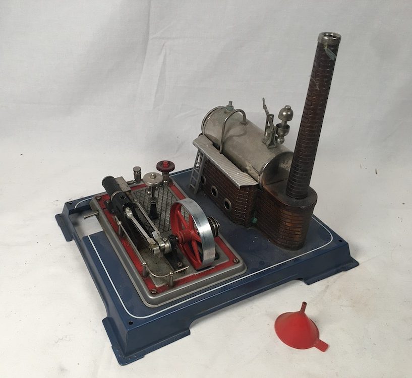Details about   Minty Vintage Wilesco D 8 Model Toy Steam Engine Made in West Germany & BONUS 