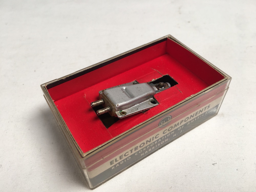 RCA Victor 74067 Phono Crystal Cartridge Replacement with Stylus ...